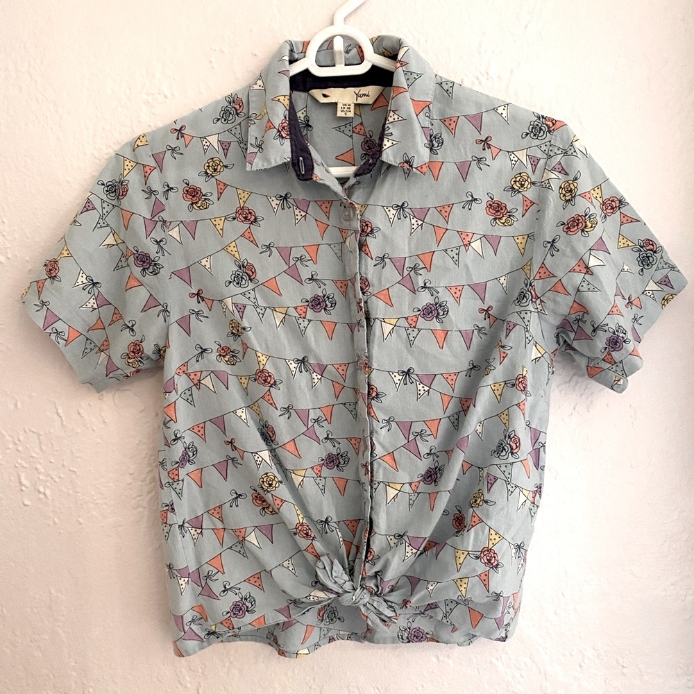 Yumi Pattern Crop Top w Tie Waist